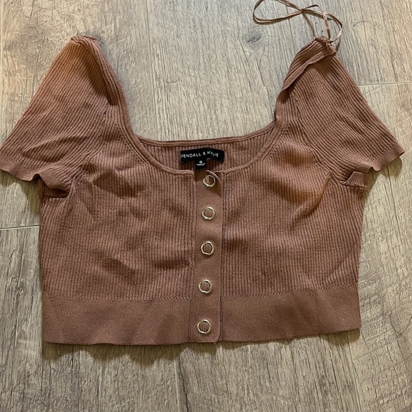 Kendall and Kylie crop top - Picture 2 of 4